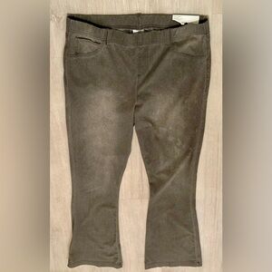 SERRA Ladies Gray Jeggings New w/ Tags Stylish Denim Size Large (12-14)
